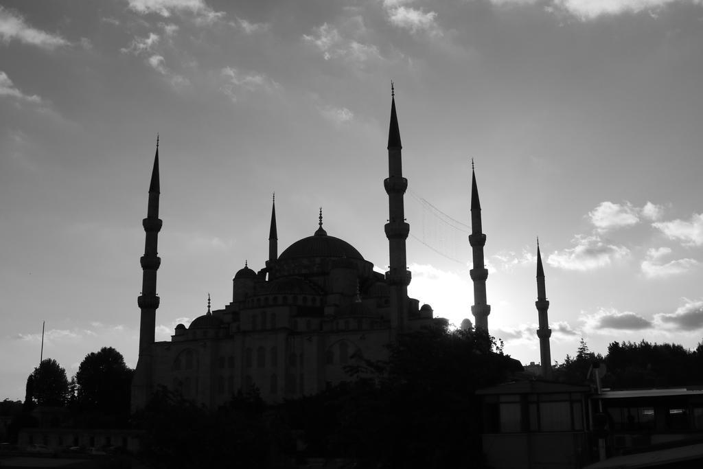 بيت شباب نوبل اسطنبول المظهر الخارجي الصورة